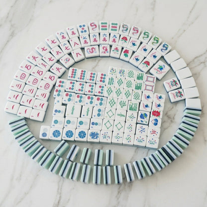 Crystal Cyan Mahjong Set, 160 Tiles