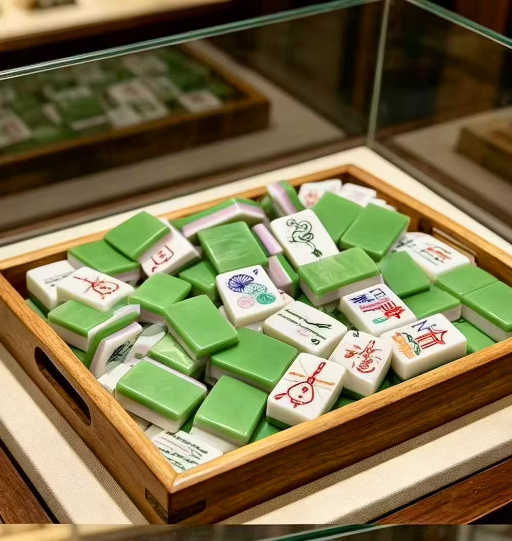 Jade Marble Mahjong Set, 160 Tiles