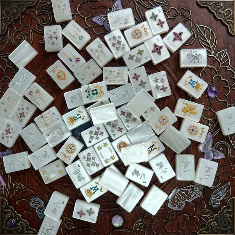 Mother-of-Pearl & Gold Mahjong, 160 Tiles